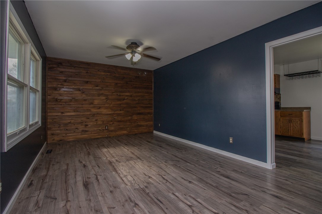 707 Prairie Street Altamont, IL 62411 - Photo 3 of 15