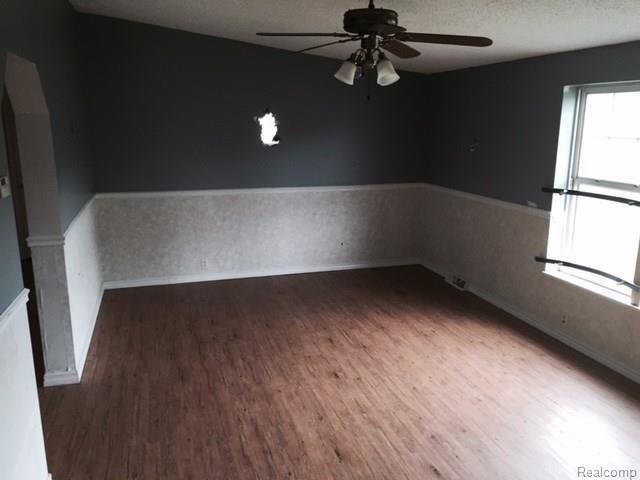 2218 Dunlap Road Smiths Creek, MI 48074 - Photo 8 of 17 FullSizeRender (12).jpg