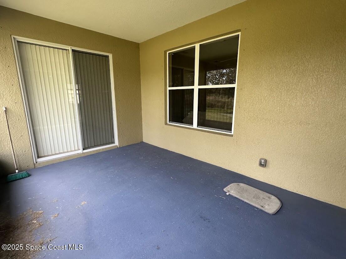189 Wading Bird Circle Southwest Palm Bay, FL 32908 - Photo 22 of 23 Screend in Porch
