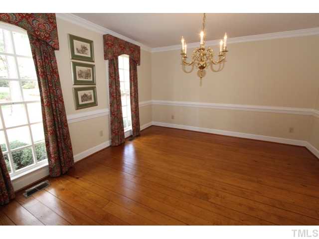 7205 Catamount Court North Raleigh, NC 27615 - Photo 5 of 19 Gallery Image 5