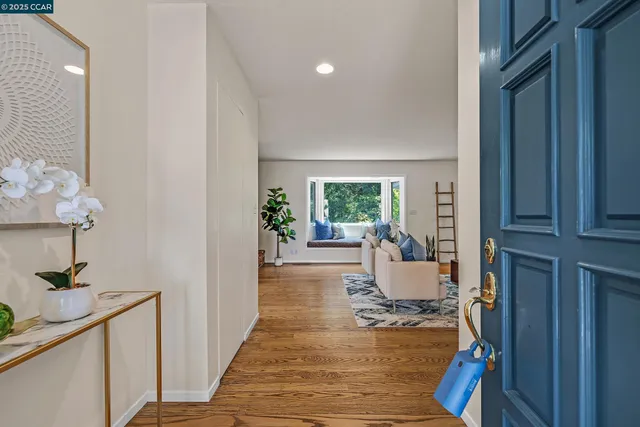 $1,950,000 | 345 Shire Oaks Court, Lafayette, CA 94549