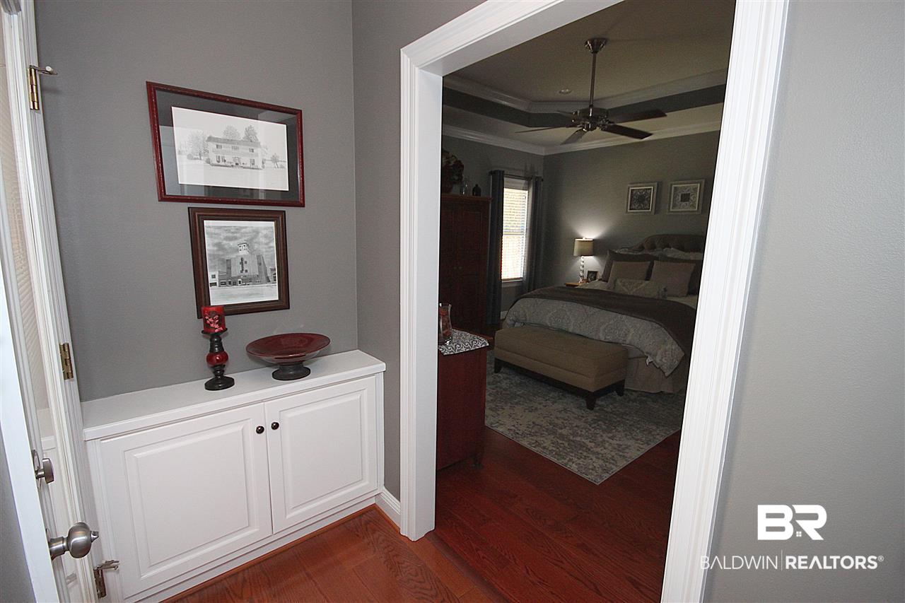 24915 Bosbyshell Avenue Daphne, AL 36526 - Photo 15 of 48 Master Bedroom Entry