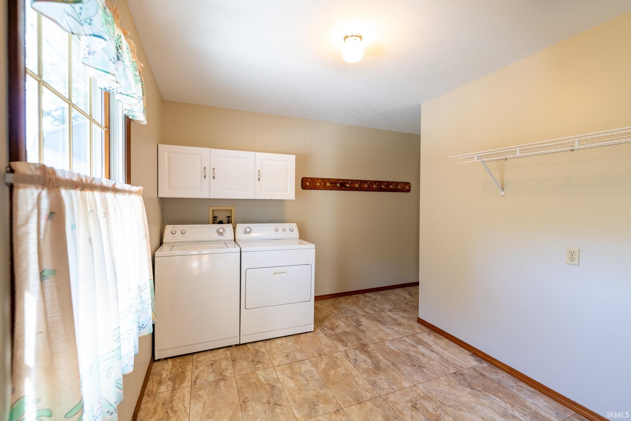 51366 Righter Lane South Bend, IN 46628 - Photo 7 of 36 Gallery Image 7