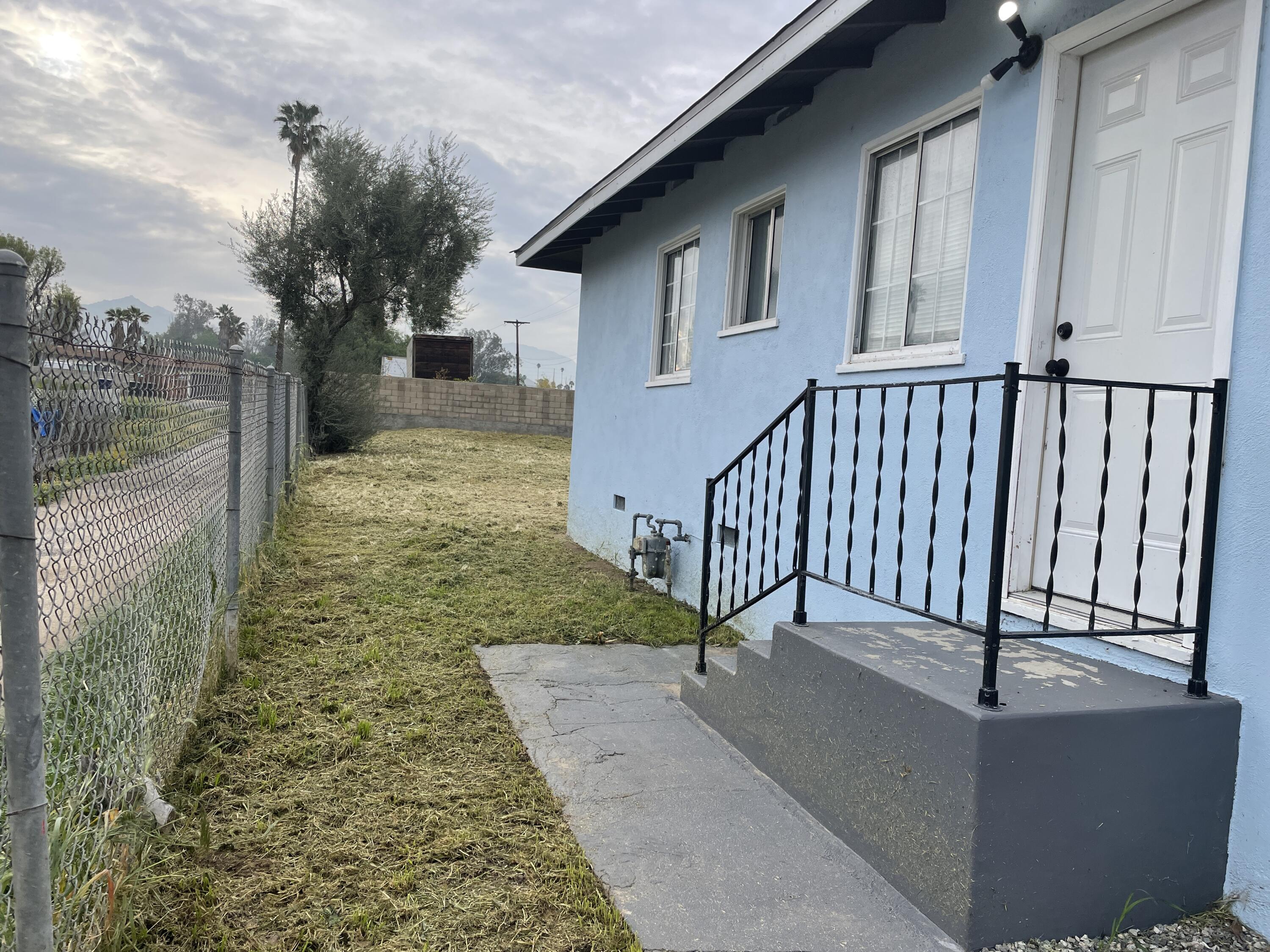 908 Orange Street Riverside, CA 92501 - Photo 13 of 34 IMG_0320