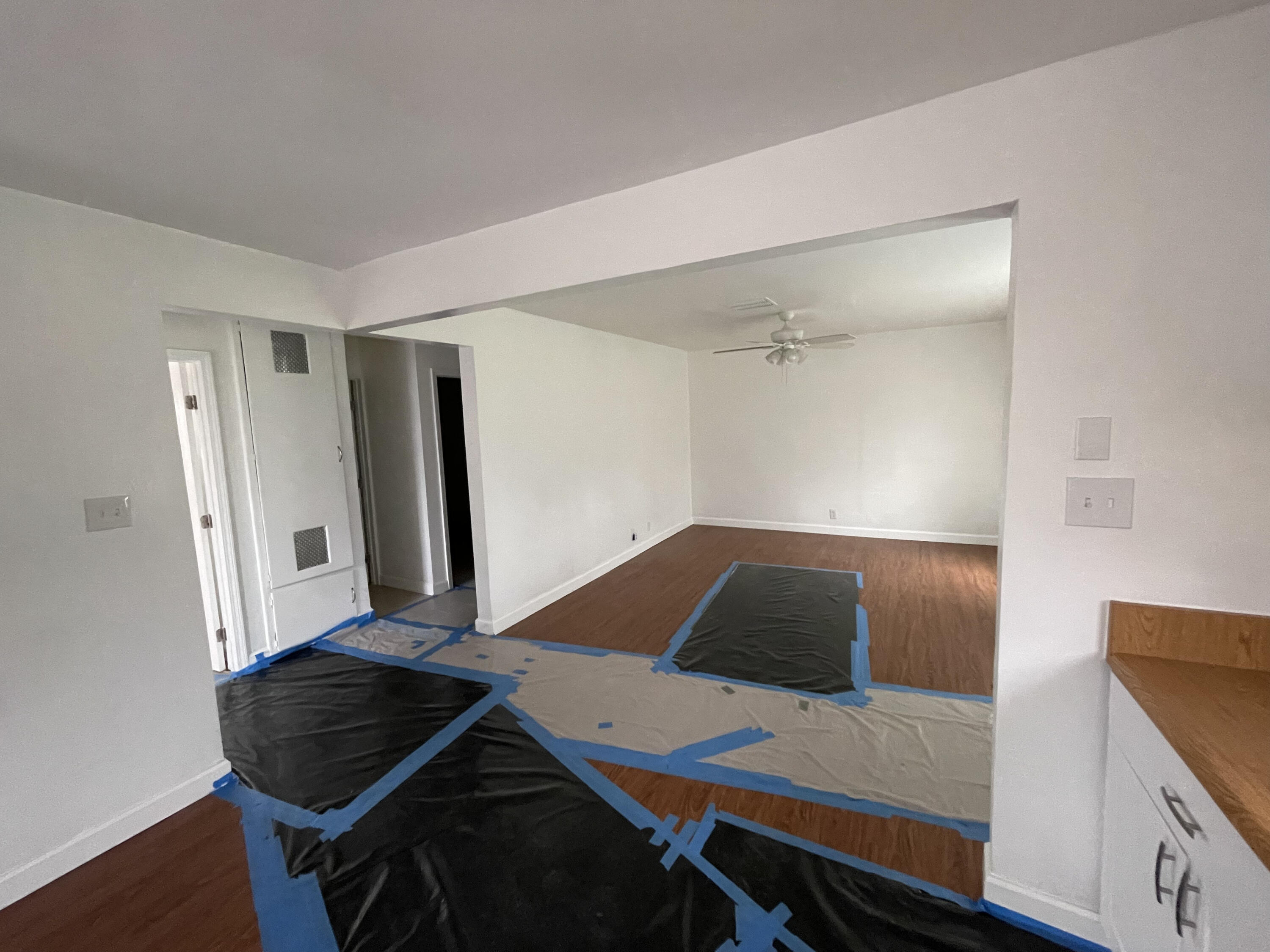 908 Orange Street Riverside, CA 92501 - Photo 17 of 34 IMG_4862 conv