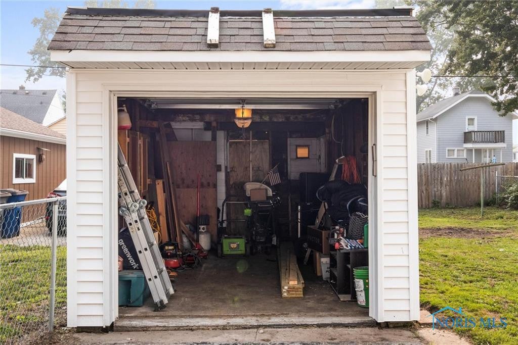 5913 Georgedale Road Toledo, OH 43613 - Photo 32 of 33 Gallery Image 32