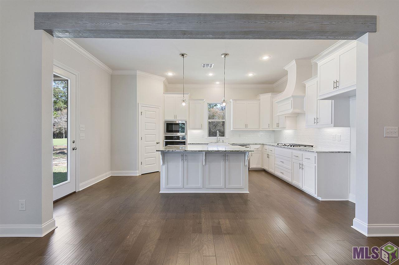 30576 Tupelo Pond Springfield, LA 70462 - Photo 5 of 12 Gallery Image 5