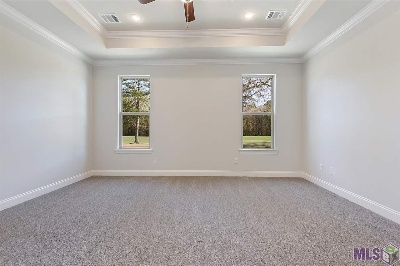 30576 Tupelo Pond Springfield, LA 70462 - Photo 6 of 12 Gallery Image 6