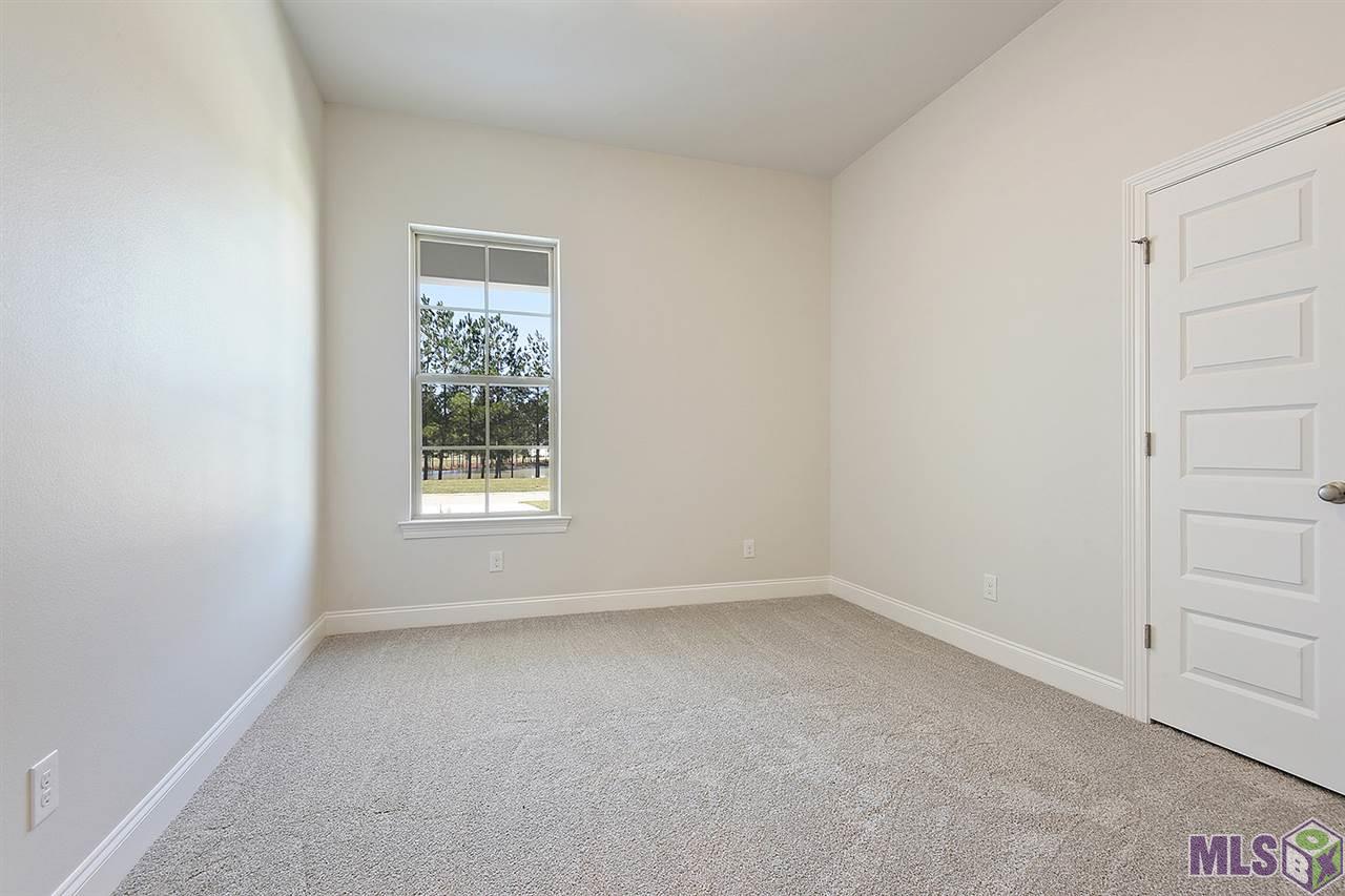 30576 Tupelo Pond Springfield, LA 70462 - Photo 8 of 12 Gallery Image 8