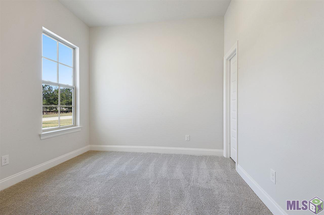 30576 Tupelo Pond Springfield, LA 70462 - Photo 10 of 12 Gallery Image 10