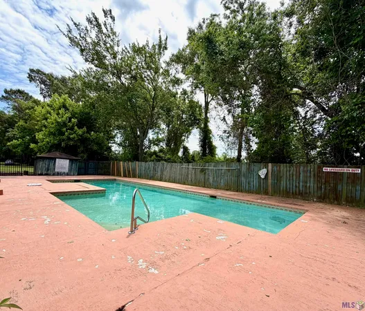 $1,250 | 2021 South Brightside View Drive, Baton Rouge, LA 70820