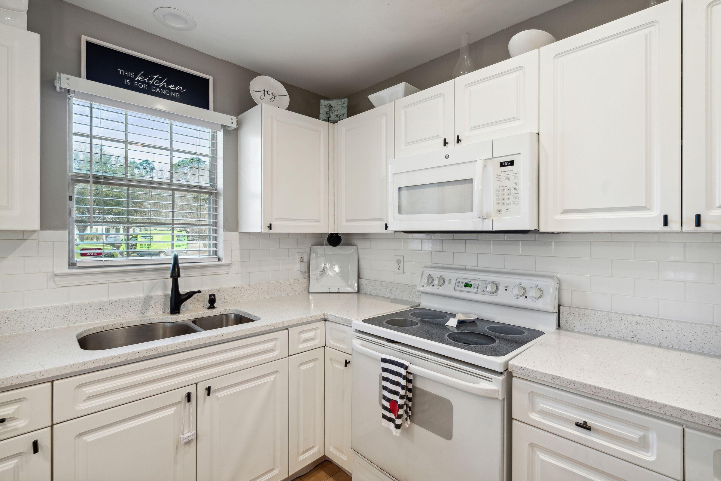 3117 Queensgate Way Mount Pleasant, SC 29466 - Photo 9 of 23 3117 Queensgate Way