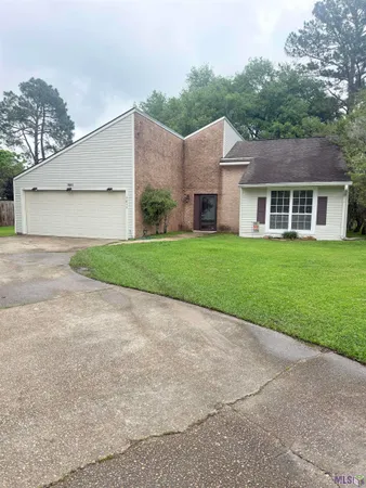 $235,000 | 7617 Pennhill Drive, Baton Rouge, LA 70817