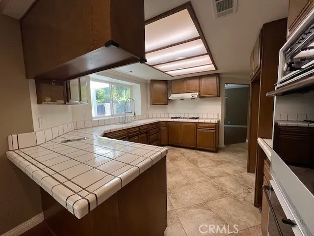 $1,890,000 | 1035 English Oaks Drive, Arcadia, CA 91006