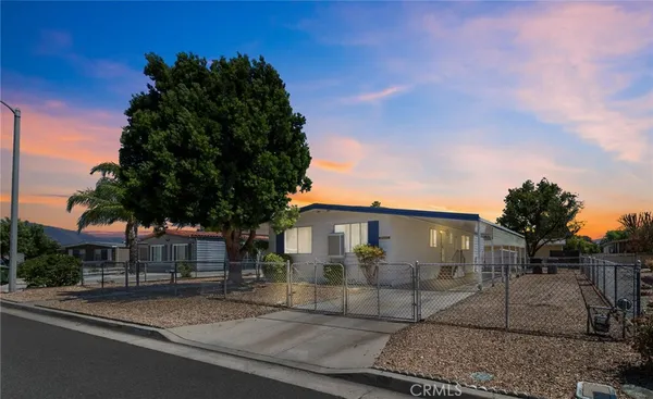 $299,999 | 44069 Lloyd Street, Hemet, CA 92544