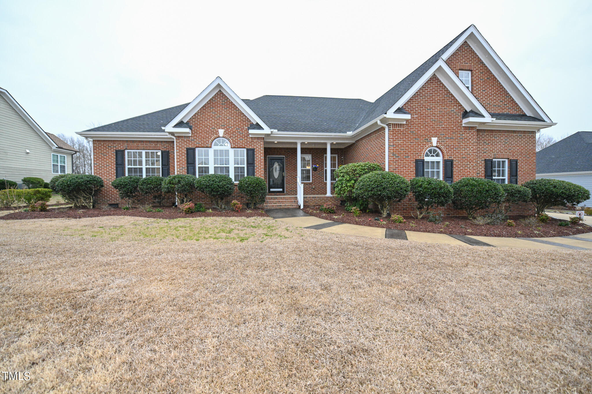 1033 Newburgh Circle Raleigh, NC 27603 - Photo 1 of 55 001