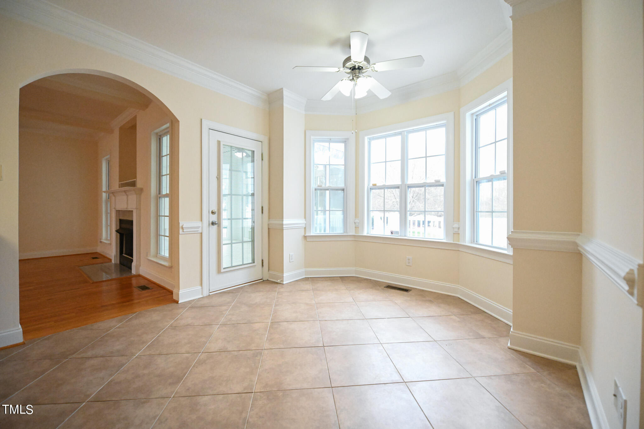 1033 Newburgh Circle Raleigh, NC 27603 - Photo 13 of 55 013
