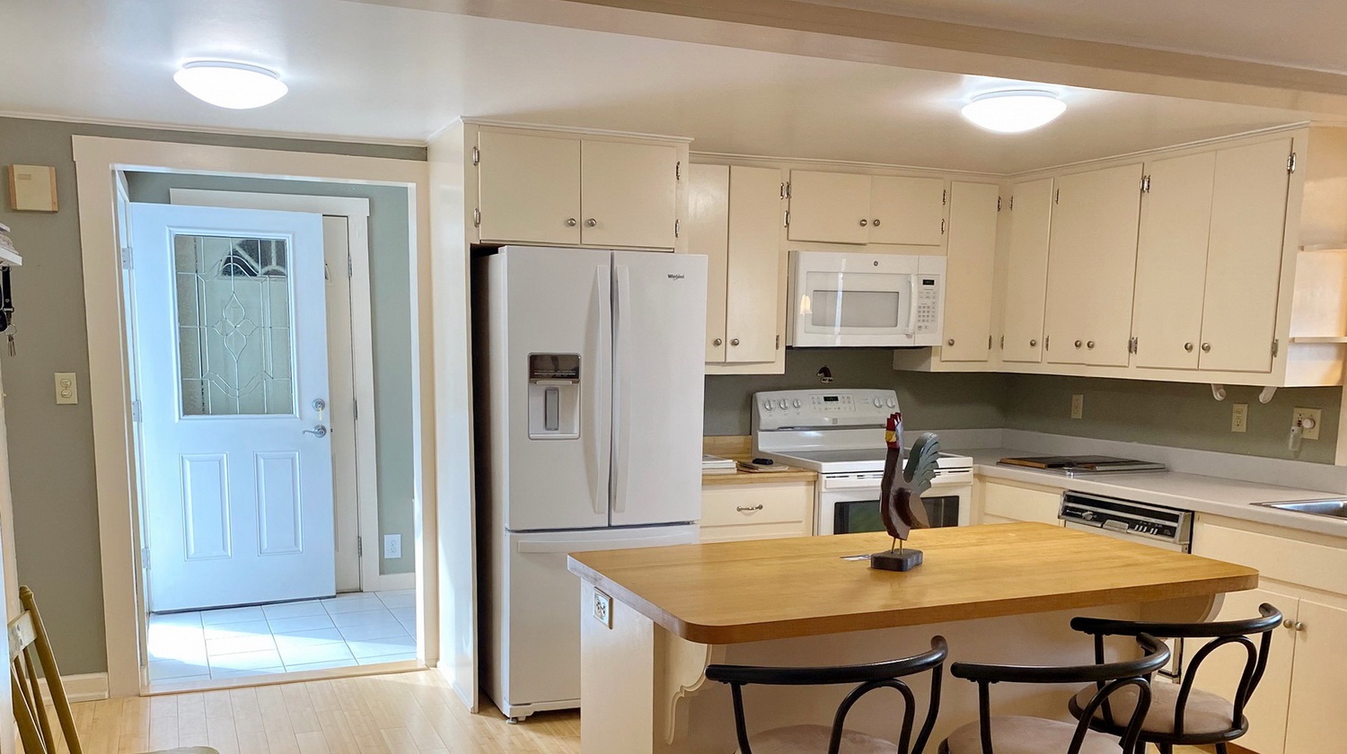 6 Lehan Road Bethlehem, NH 03574 - Photo 11 of 38