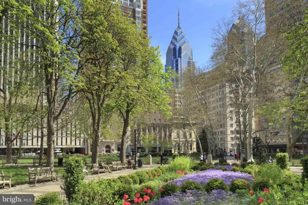 $1,635 | 2100-2 Walnut Street, Unit 14O, Philadelphia, PA 19103