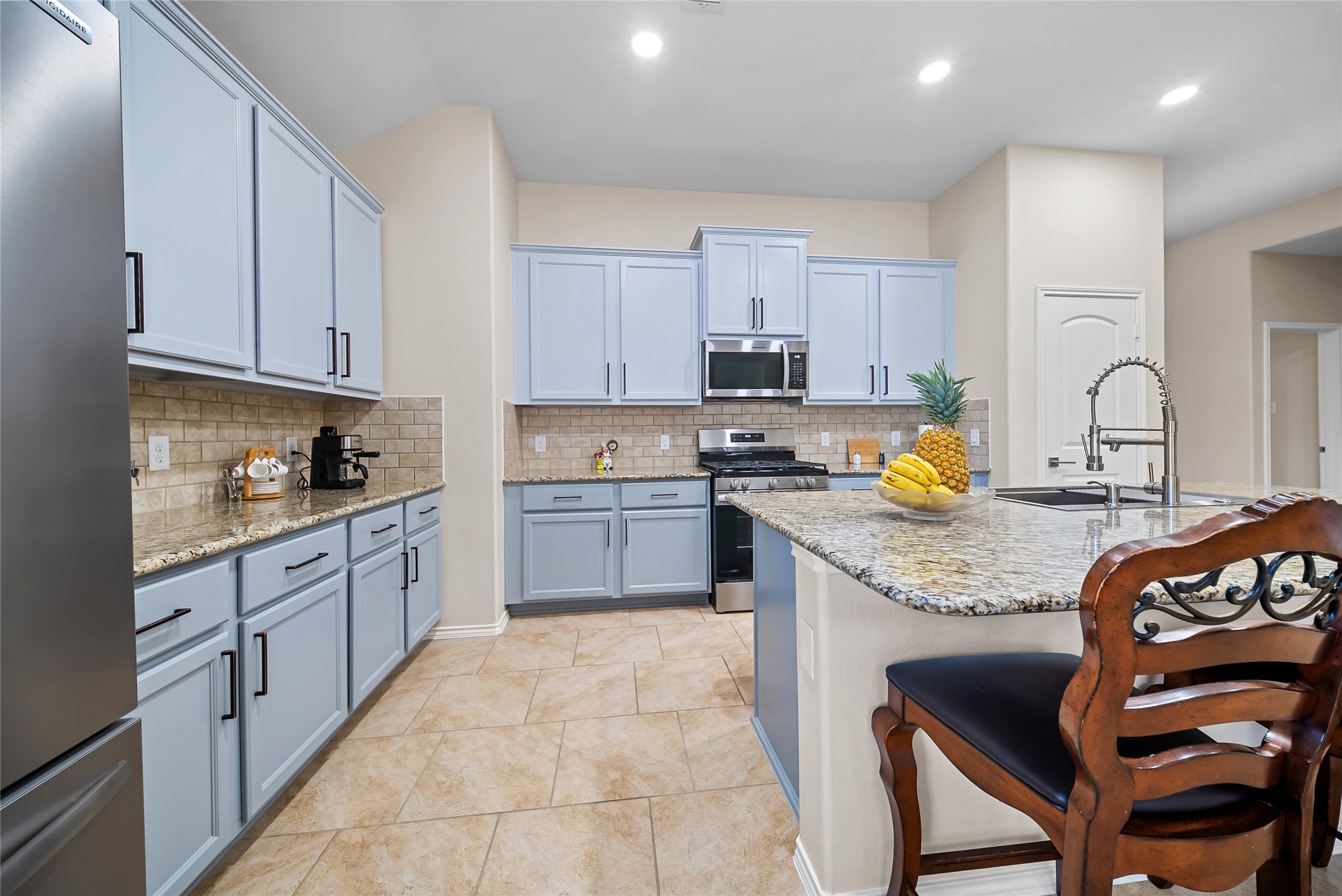 24426 North Newcastle Bay Trail Spring, TX 77389 - Photo 7 of 30