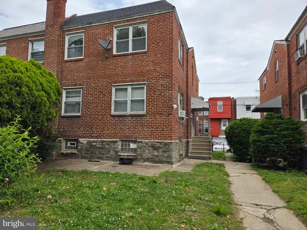$1,300 | 4053 Comly Street, Unit 2, Philadelphia, PA 19135