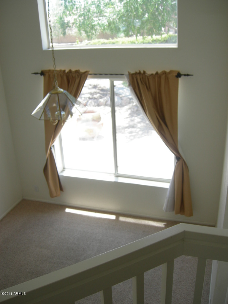 3213 East Marco Polo Road Phoenix, AZ 85050 - Photo 12 of 30 a view of window