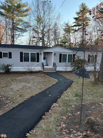 $225,000 | 4 Sunny Oaks Terrace, Wolfeboro, NH 03894