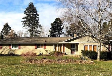 7111 Perry Road Grand Blanc, MI 48439 - Photo 1 of 11