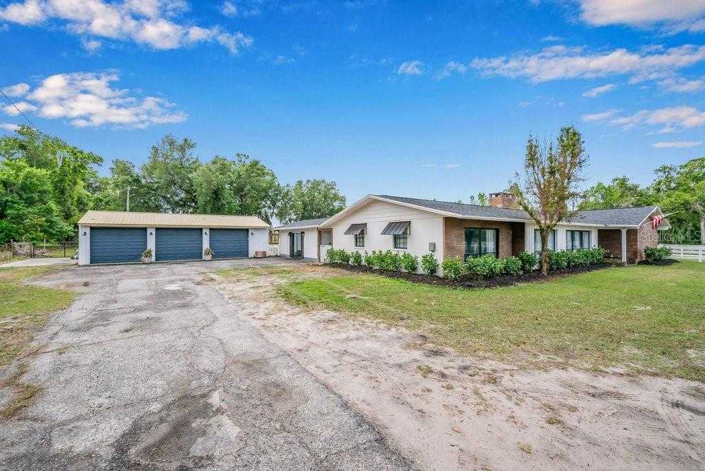 7820 Lithia Pinecrest Road Lithia, FL 33547 - Photo 8 of 80 Gallery Image 8