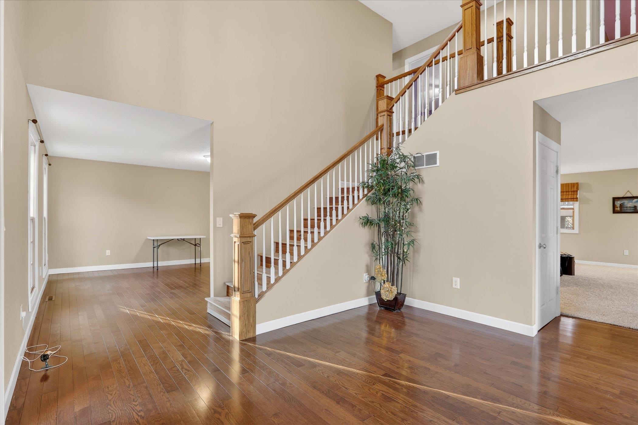 8306 East Crockett Road Roscoe, IL 61073 - Photo 12 of 61