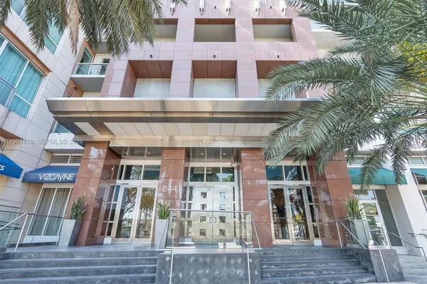 $2,900 | 244 Biscayne Boulevard, Unit 1906, Miami, FL 33132