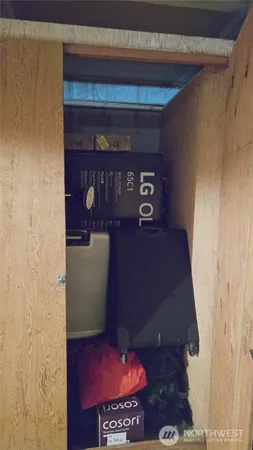 $2,300 | 11010 Northeast 68th Street, Unit 627, Kirkland, WA 98033