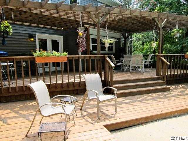 9209 4 Farms Road Charlotte, NC 28215 - Photo 10 of 16 Gallery Image 10