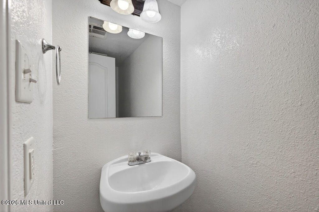 3230 Cumberland Road, Unit 112 Ocean Springs, MS 39564 - Photo 13 of 44 3230CumberlandRd.-13