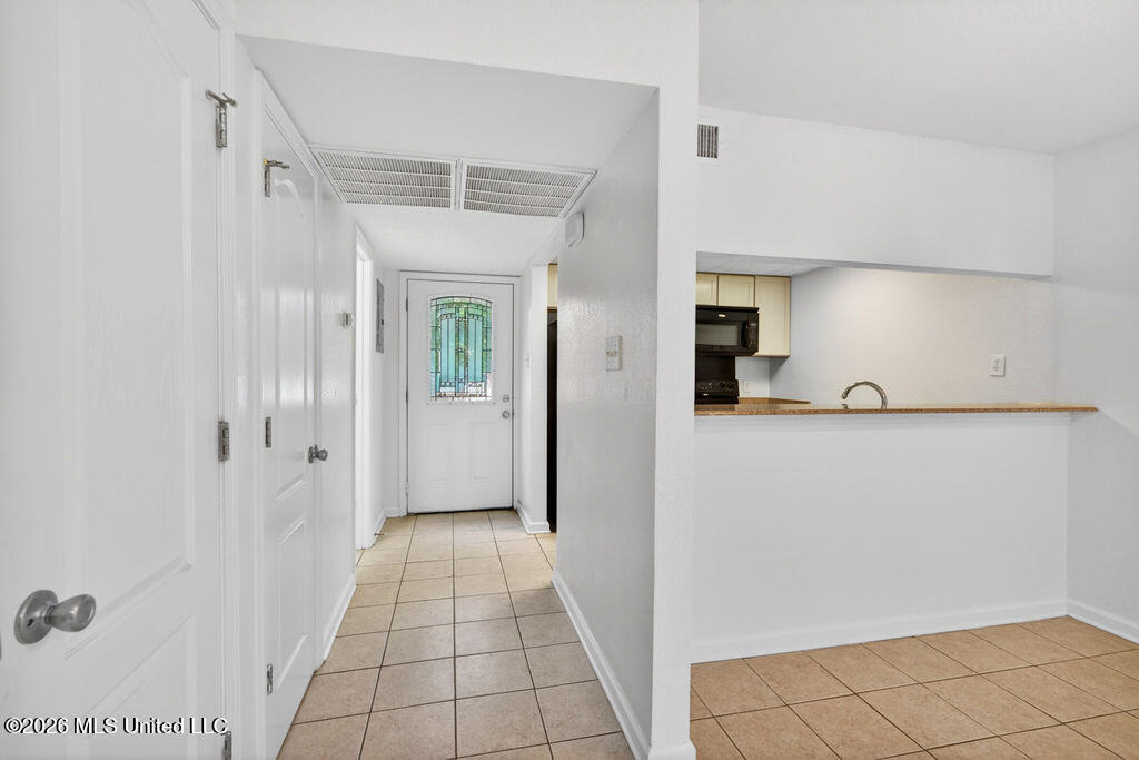 3230 Cumberland Road, Unit 112 Ocean Springs, MS 39564 - Photo 3 of 44 3230CumberlandRd.-3