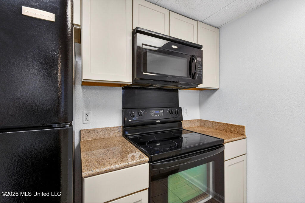 3230 Cumberland Road, Unit 112 Ocean Springs, MS 39564 - Photo 10 of 44 3230CumberlandRd.-11