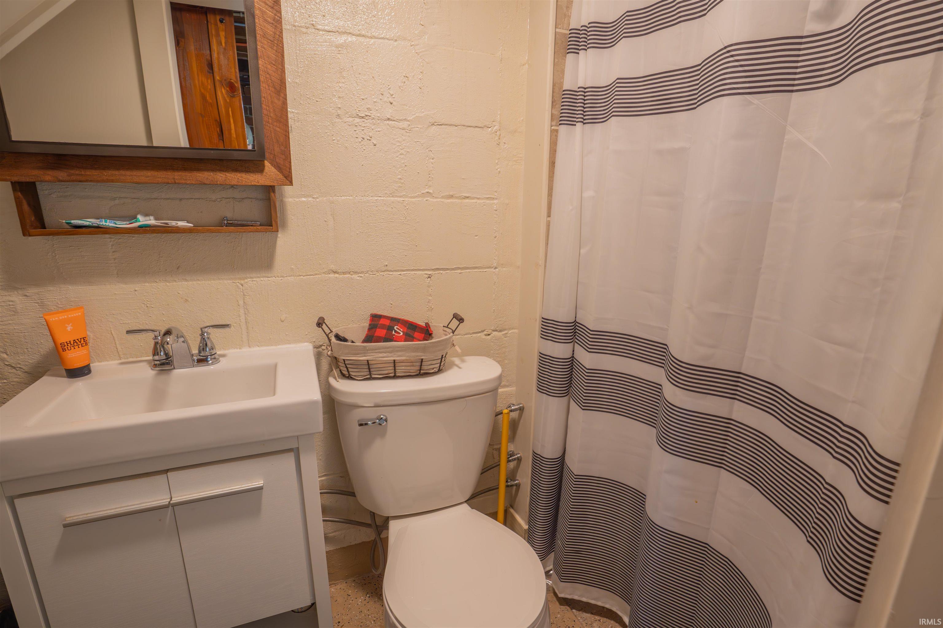 712 Pontiac Street Rochester, IN 46975 - Photo 30 of 33