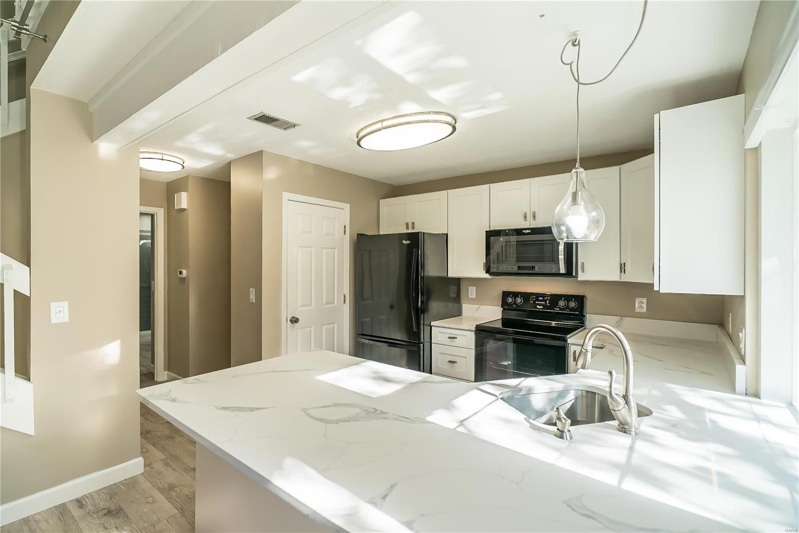 801 Kipling Way, Unit F Weldon Spring, MO 63304 - Photo 14 of 51 Gallery Image 14