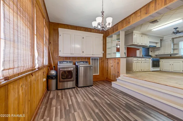 $195,000 | 320 Country Club Drive, New Iberia, LA 70563