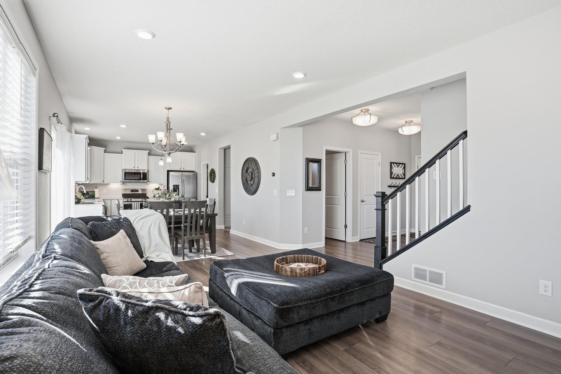 1955 Red Oak Path Shakopee, MN 55379 - Photo 21 of 62