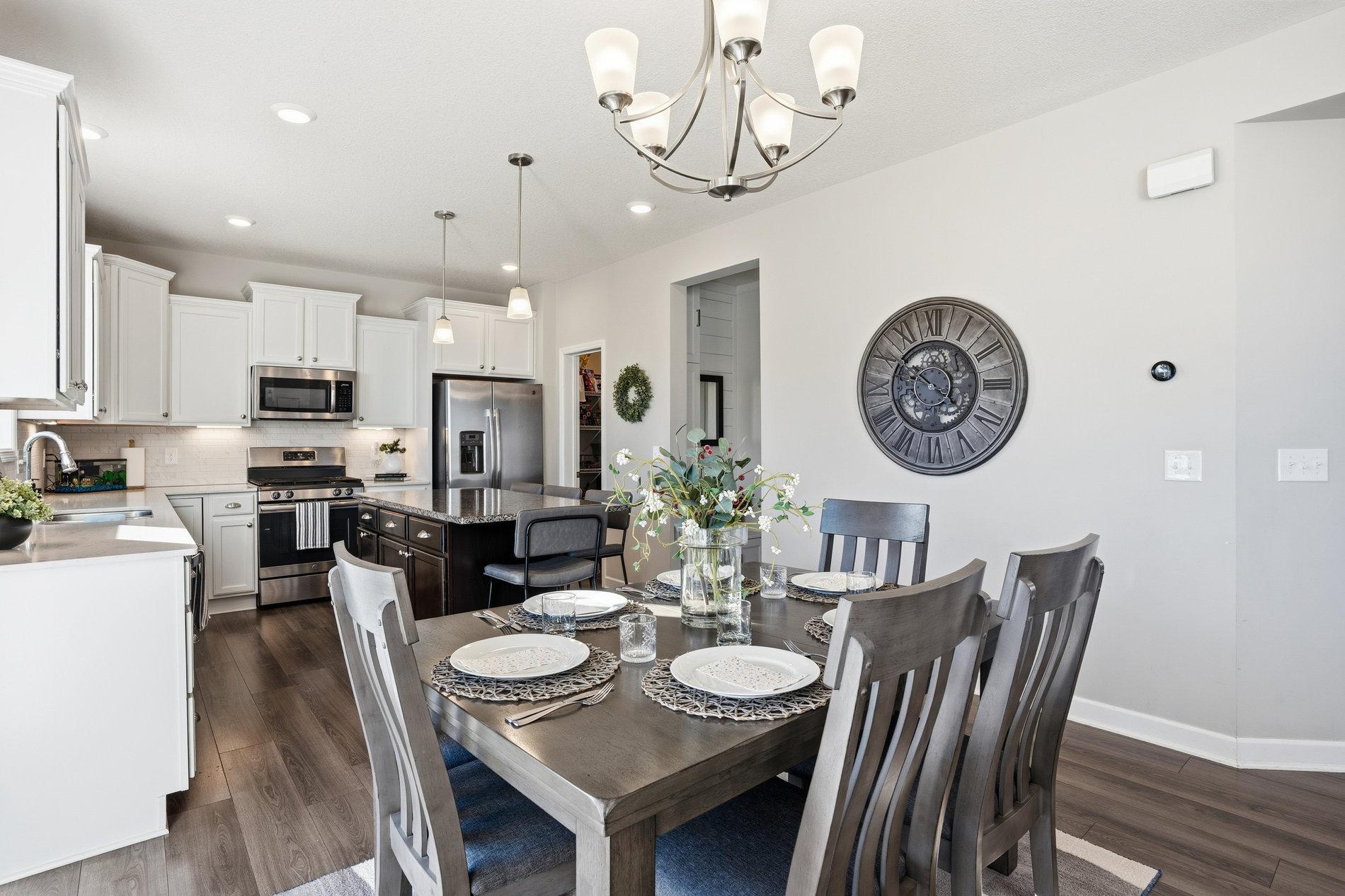 1955 Red Oak Path Shakopee, MN 55379 - Photo 27 of 62