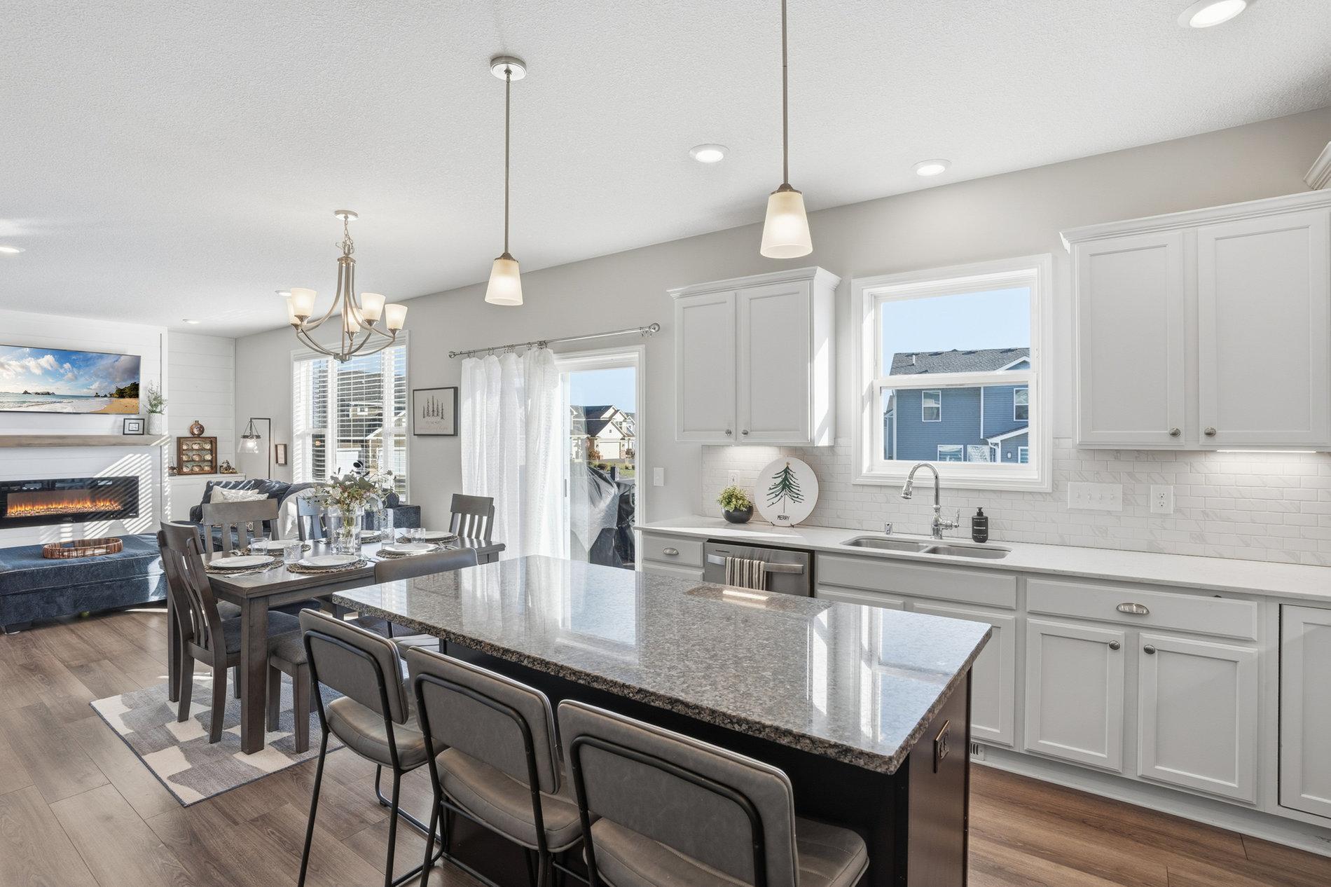 1955 Red Oak Path Shakopee, MN 55379 - Photo 28 of 62