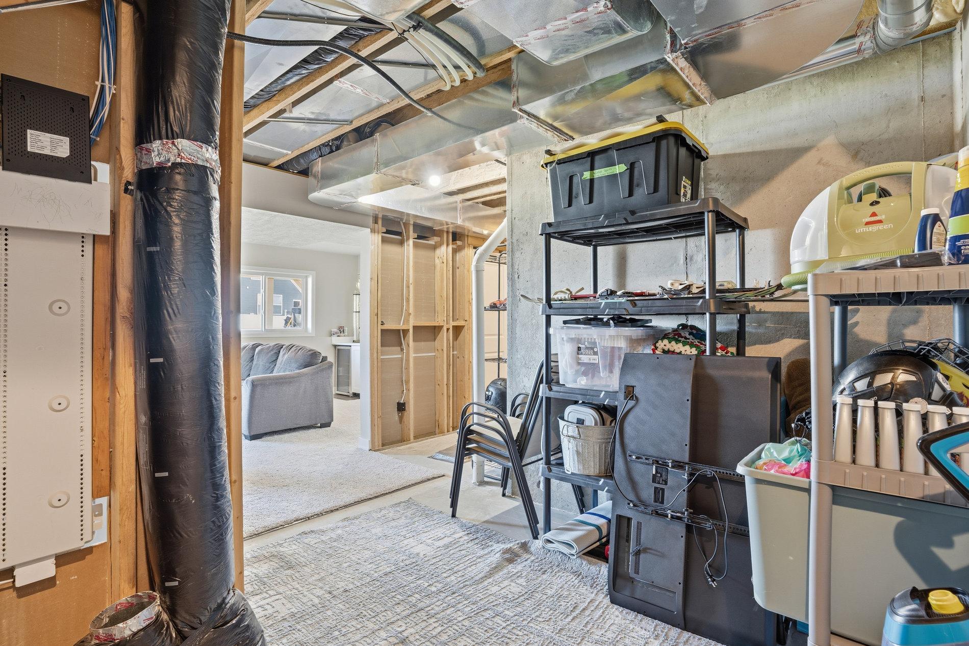 1955 Red Oak Path Shakopee, MN 55379 - Photo 57 of 62