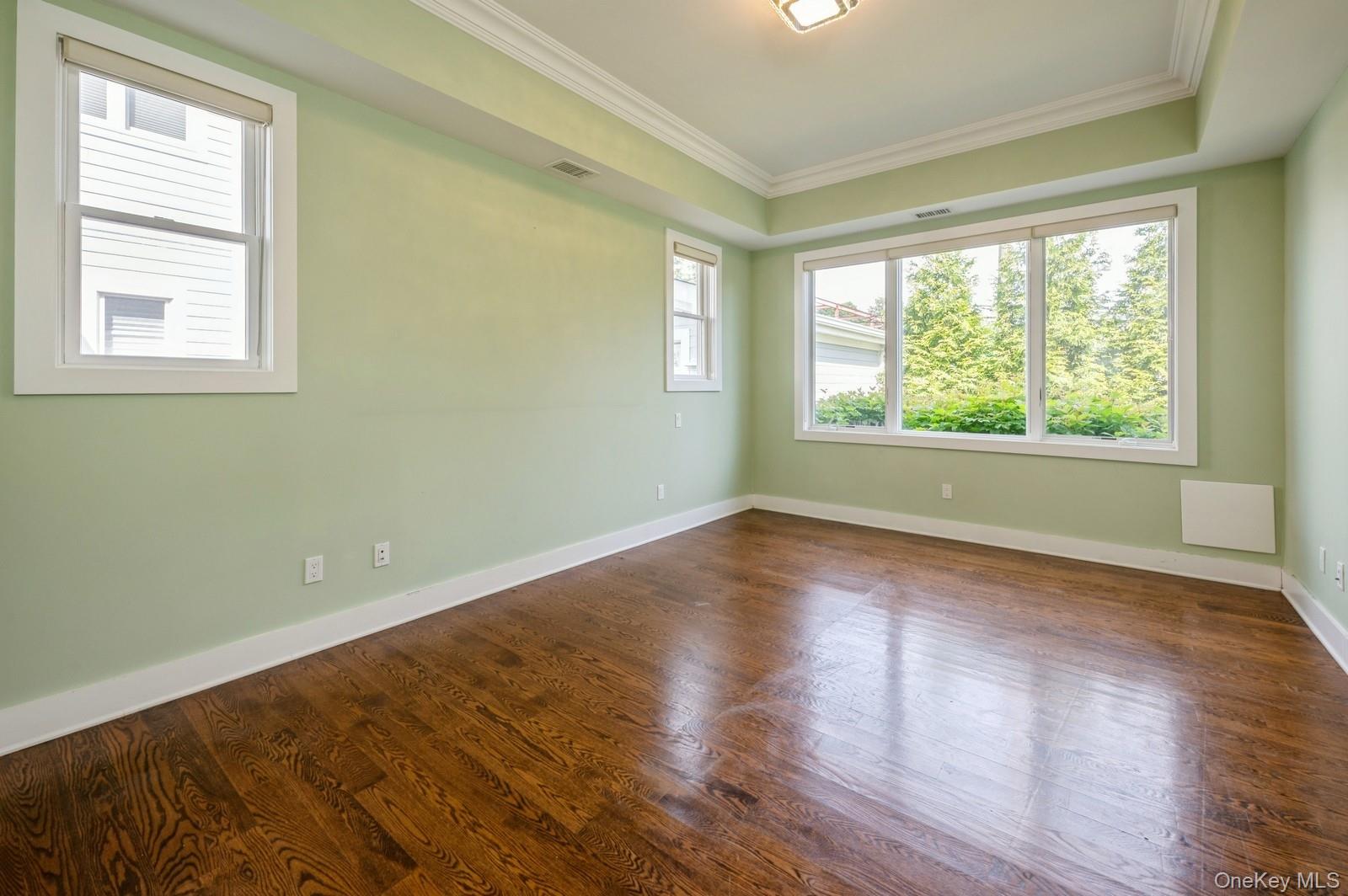 13 Island Point, Unit 13 Bronx, NY 10464 - Photo 8 of 22