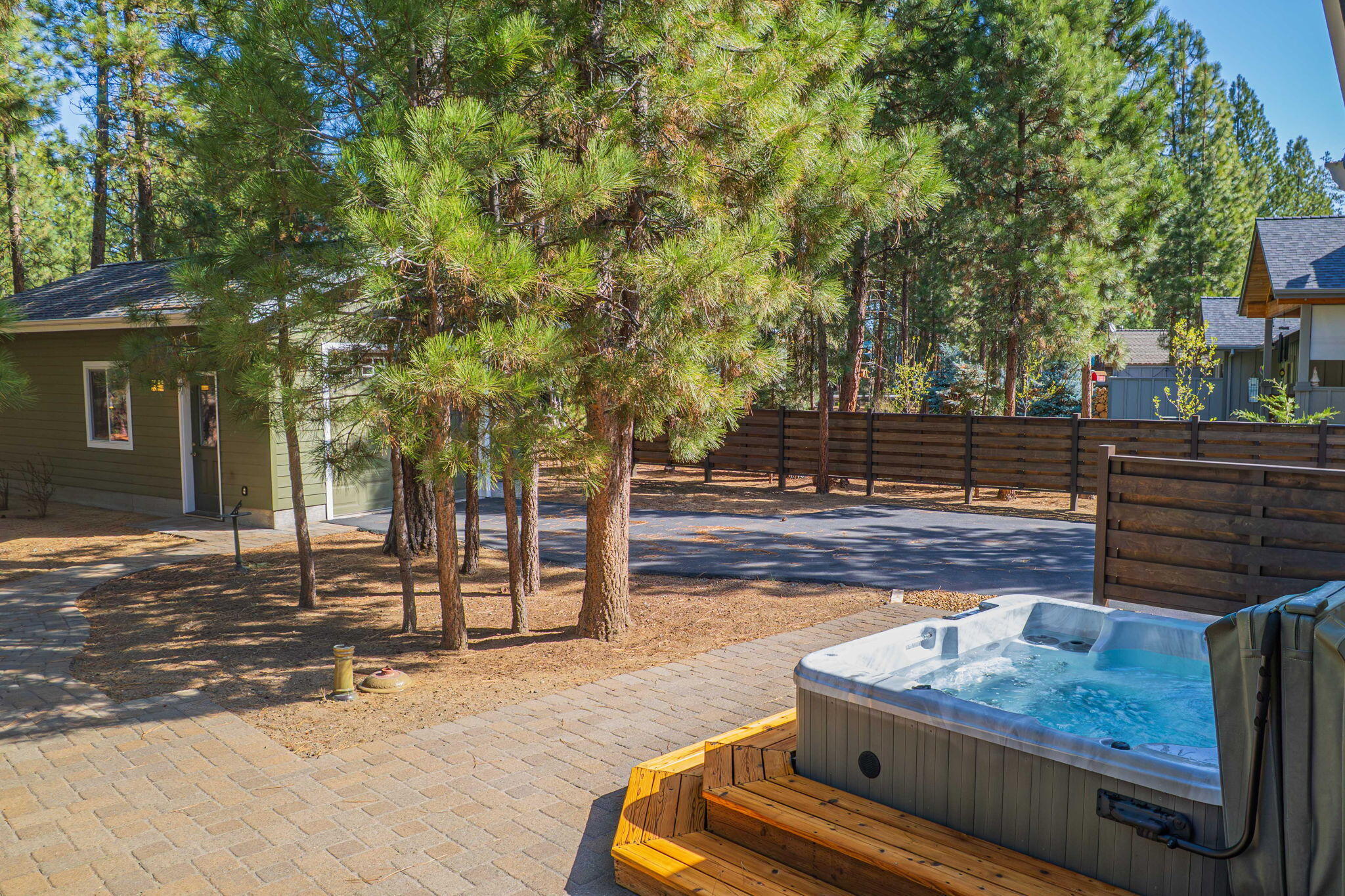 14234 Whitewater Loop La Pine, OR 97739 - Photo 53 of 62 Second detached garage for your Central Oregon toys!