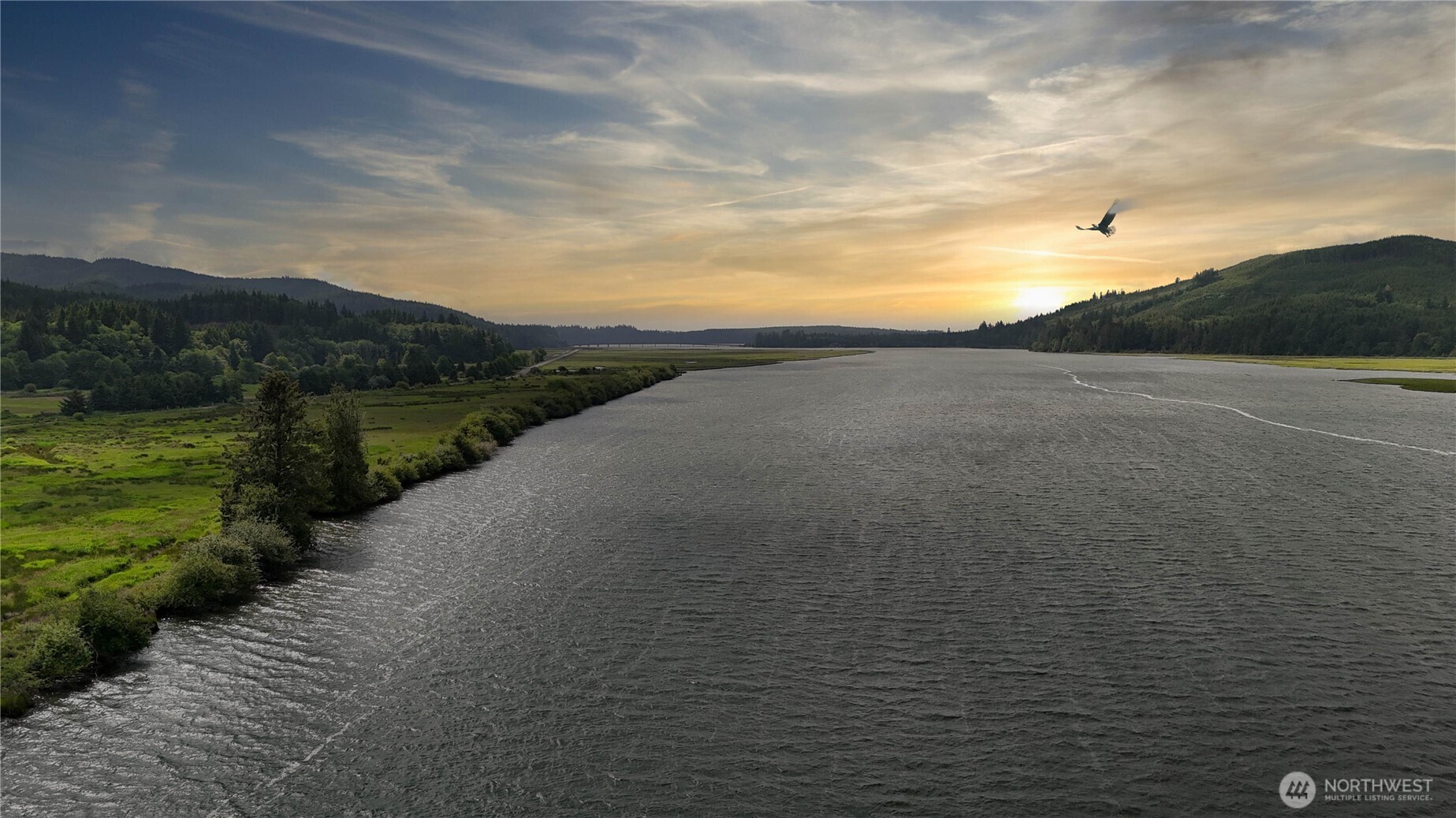 752 Parpala Road Naselle, WA 98638 - Photo 2 of 35 a view of a lake and mountain