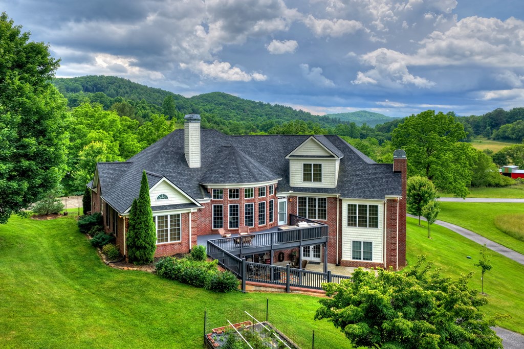20 Dial Road Blue Ridge, GA 30513 - Photo 16 of 75