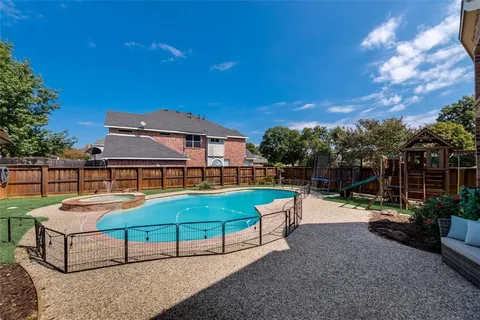 $750,000 | 2109 Indian Trail, Rowlett, TX 75088