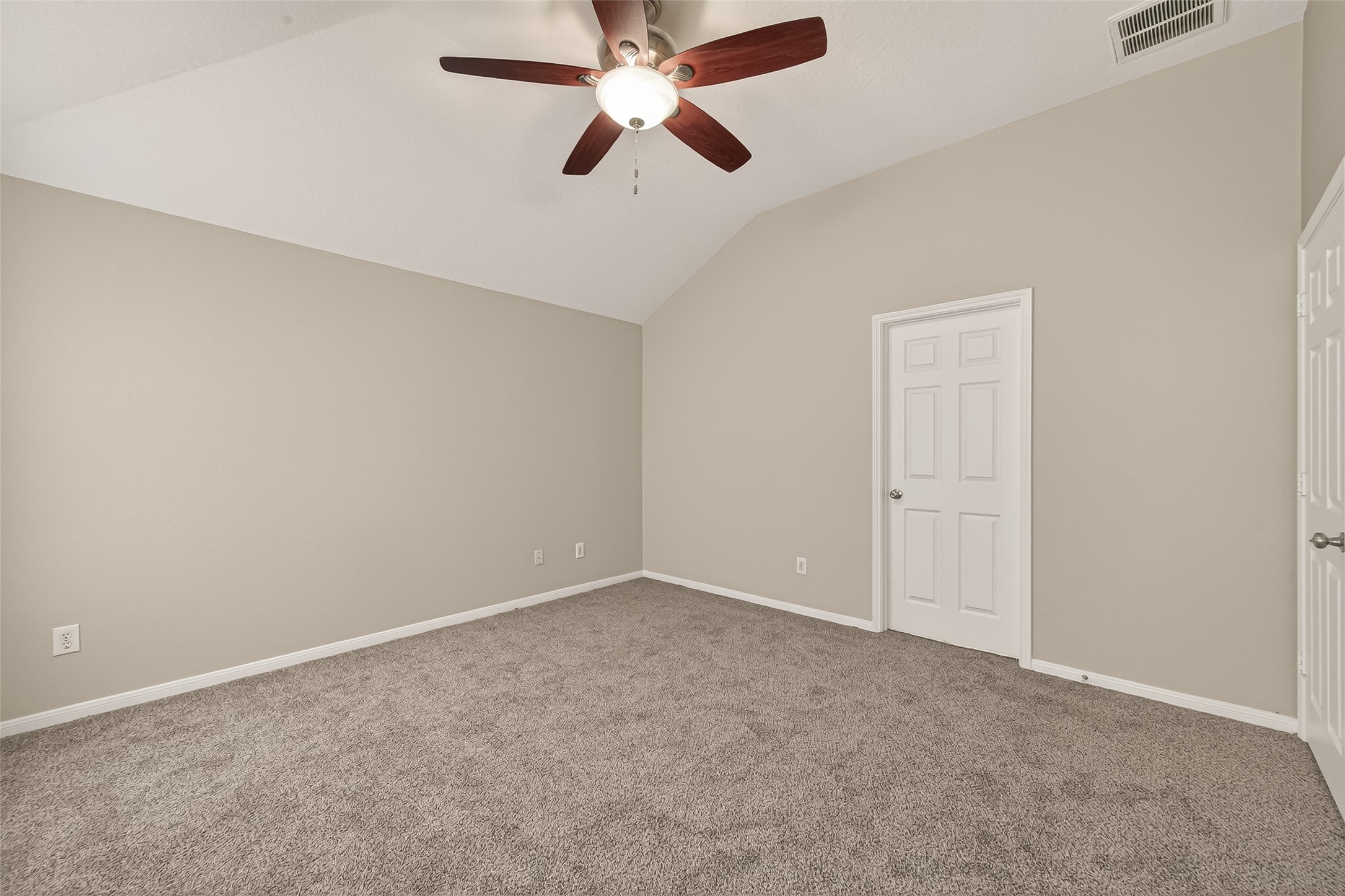 5614 Calm Court Houston, TX 77084 - Photo 24 of 32 Primary Bedroom