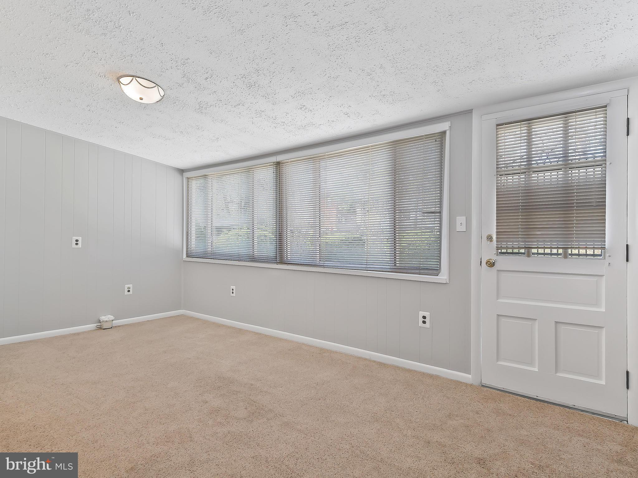 2711 Finch Street Silver Spring, MD 20902 - Photo 13 of 30 Sun Room
